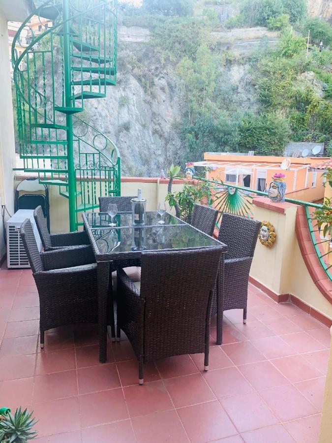 La Fontanella Apartment Taormina Zewnętrze zdjęcie